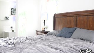 Chloe Rose Masturbates And Takes Selfies Before Having Sex!