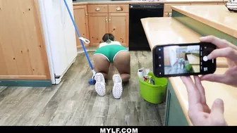 Penny Barber Fucked And Cumed On!