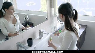 Exxxtra Small Brings You Lana Roy!