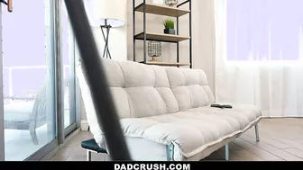 Jazmin Luv's Dad Crush Gives Her A Facial!