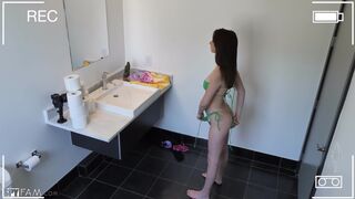 Spy Fam Catches Melanie Marie And Joshua Lewis Going At It!