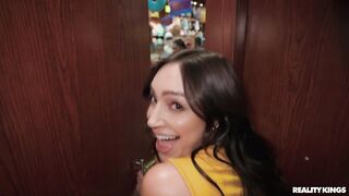 Sisi Rose, Eden West And Johnny Love In "Threesome With Retail Thotties"!