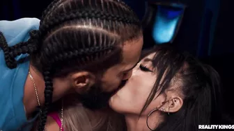 Cassidy Luxe, Ari Alectra, James Angel In "Miami Cheater"!