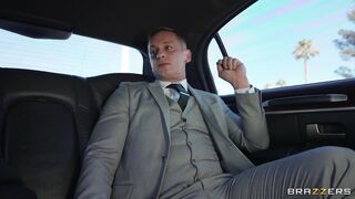 La Sirena 69 With Dorian Del Isla In "Naughty Sugar Baby"!