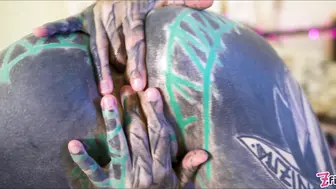 Anuskatzz Is Back With More Alien Dildos, Including Ass Play!