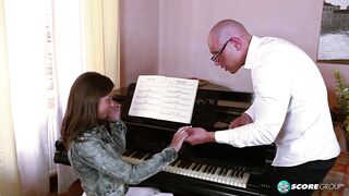 Foxy Skips The Piano Lessons And Sucks Her Teachers Dick!