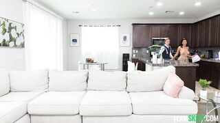 Roxie Sinner In Her Teen Pies Video!