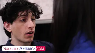 Reagan Foxx Finds Herself A Younger Man To Fuck Her MILF Pussy!