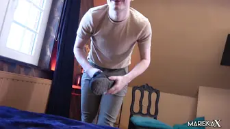 Giulia And Mackenzie Page Lesbian Sex!