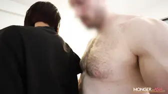 Noey A Skinny Asian Babe Having Sex With A Passport Bro!