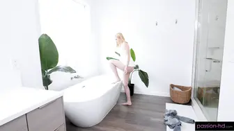 Gracey Snow Takes A Milk Bath And Fucks Sam Shock!