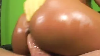 Marie Luv Doing Some Interracial Anal Sex!