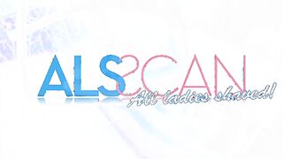 Erica Fontes Back For ALS Making Herself Cum!