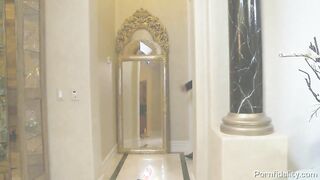 London Keyes and Kelly Madison Share Up For Cock!