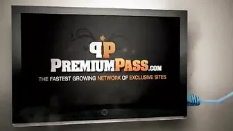 Gina Lynn Working On Huge Black Cock!