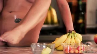 Brett Rossi Has Some Sexy Time With Some Food!