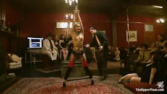 Skin Diamond Loves Her Some Submissive Group Sex!