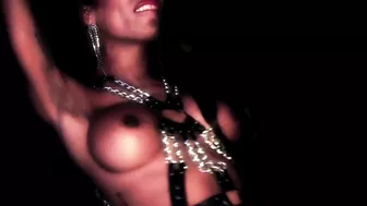 She Male Natassia Dreams Mounts Angelina Valentine From Behind!