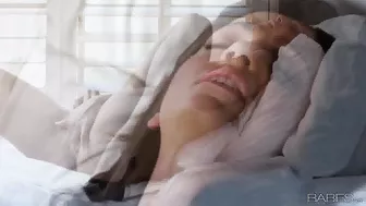 Abigail Mac Is Back For Babes Rubbing Her Pussy!