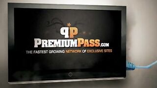 Jenna Haze Has Sex In The Shoe Store!